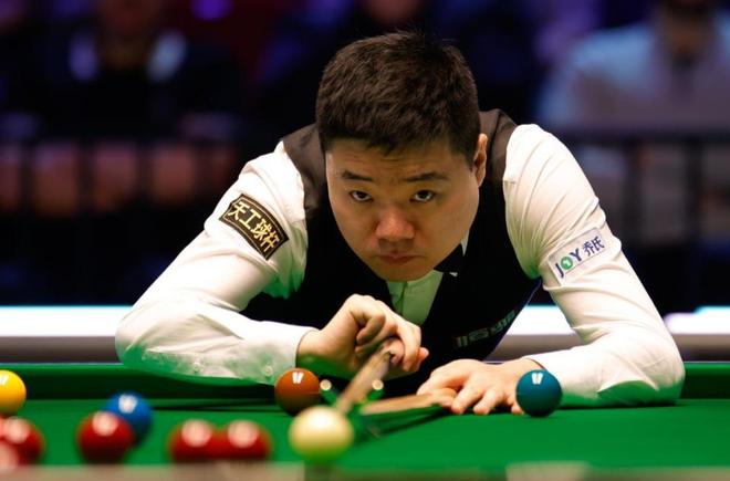 队的形象 队的形象